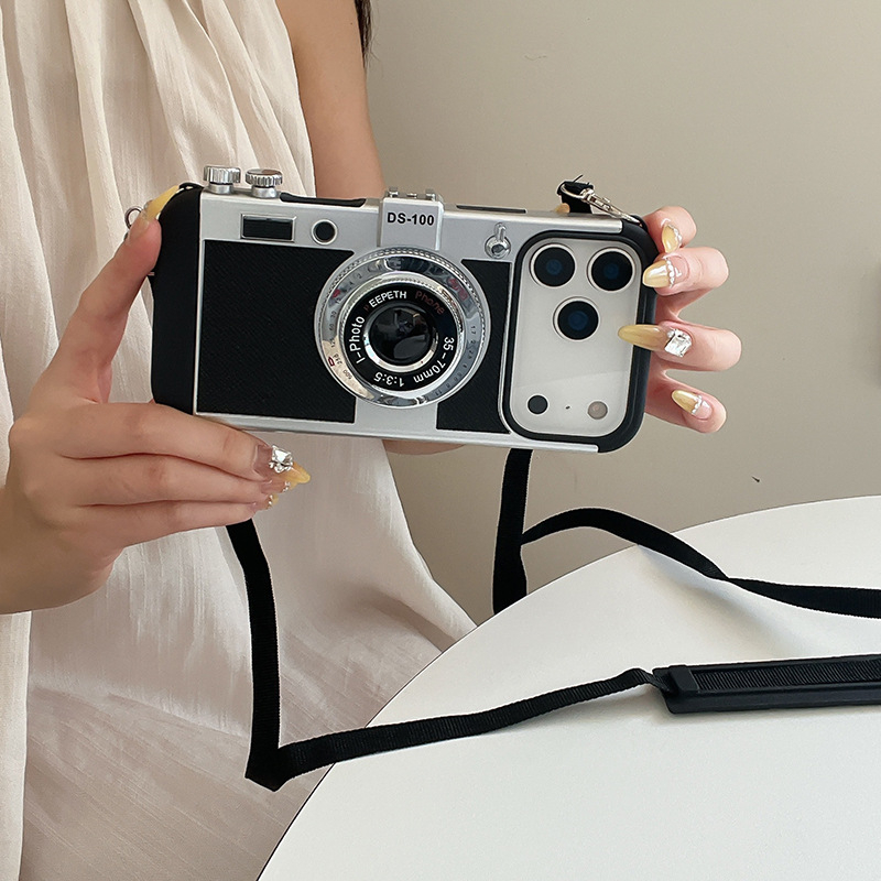 Emily in Paris Vintage Camera  - Phone Cases That Cover The Camera のレビューと価格