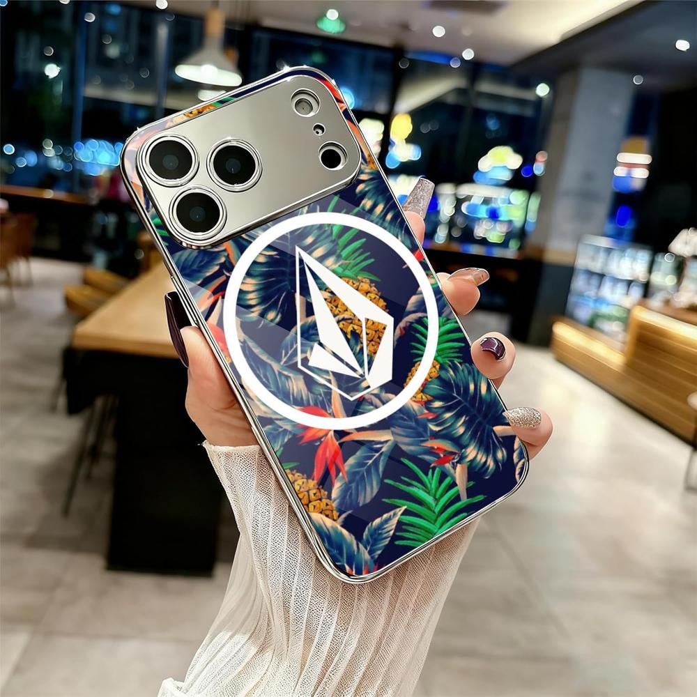 Luxury V-VOLCOMES Sport Style  - Phone Cases Louis Vuitton のレビューと価格