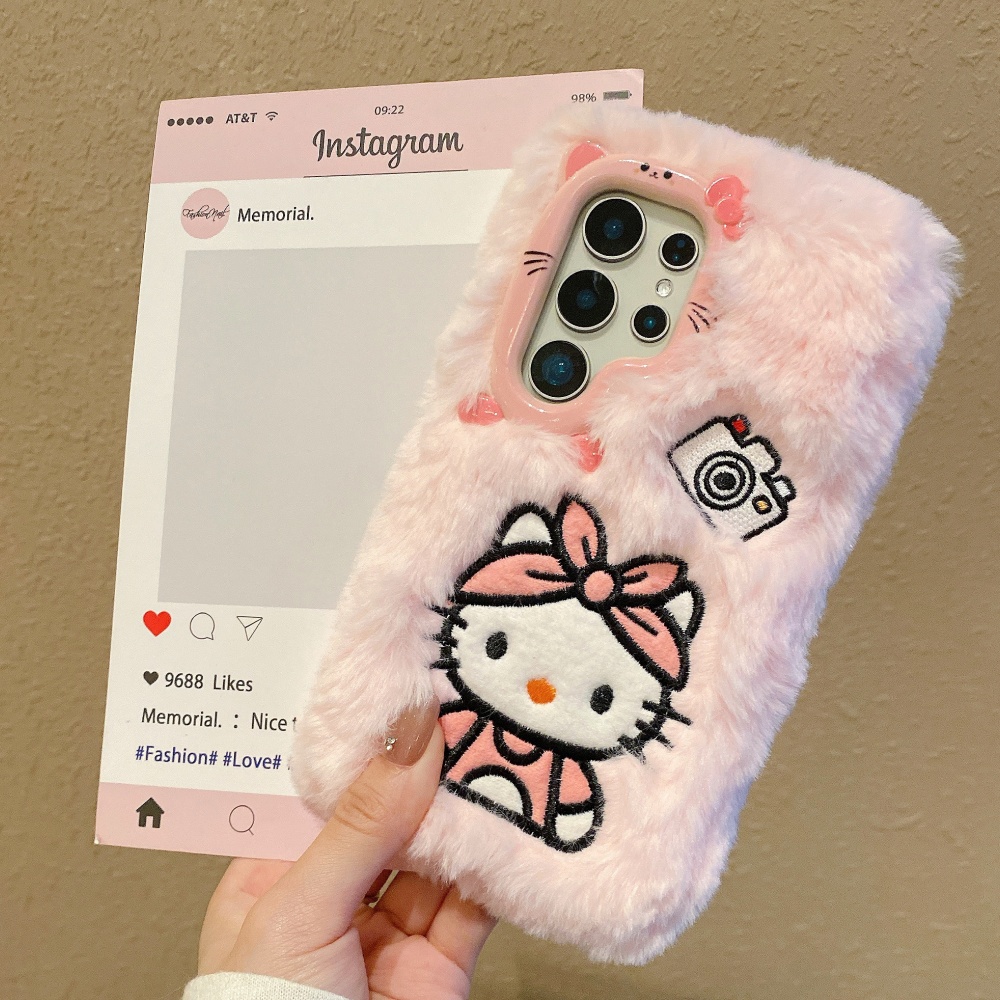Cute 3D Camera Plush KT Phone  - Phone Cases That Cover The Camera のレビューと価格