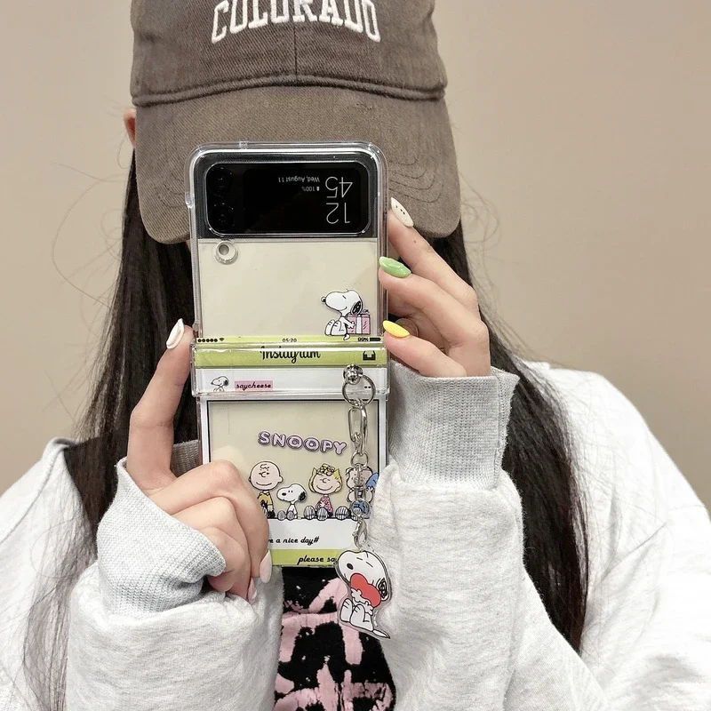 Cute Cartoon Snoopy Charlie Br - Phone Cases Z Flip 6 のレビューと価格