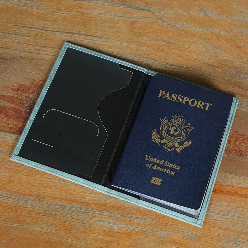 Custom Name Passport Cover Mon - Monogram Custom Case のレビューと価格